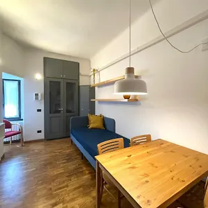 Easy - Rooms&apartments Navigli Milano