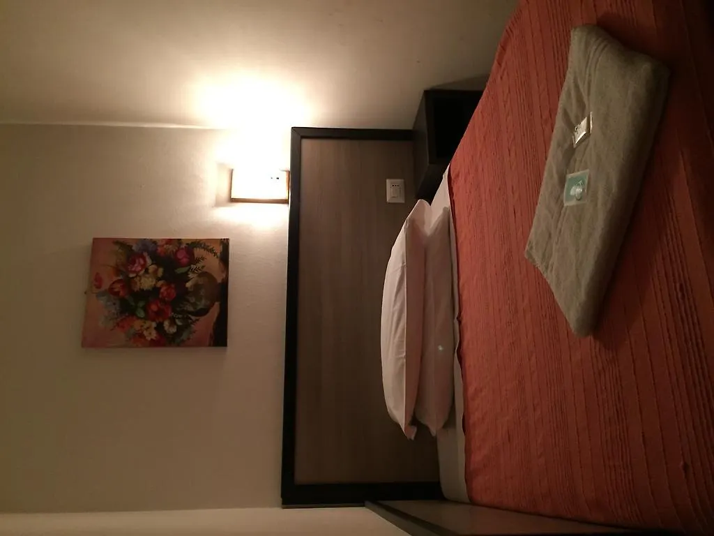 Milano Station Hotel 0*,  Italia